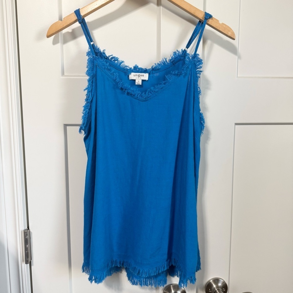Umgee Blue frayed Fringe Trim Women’s tank Top vibrant blue size small